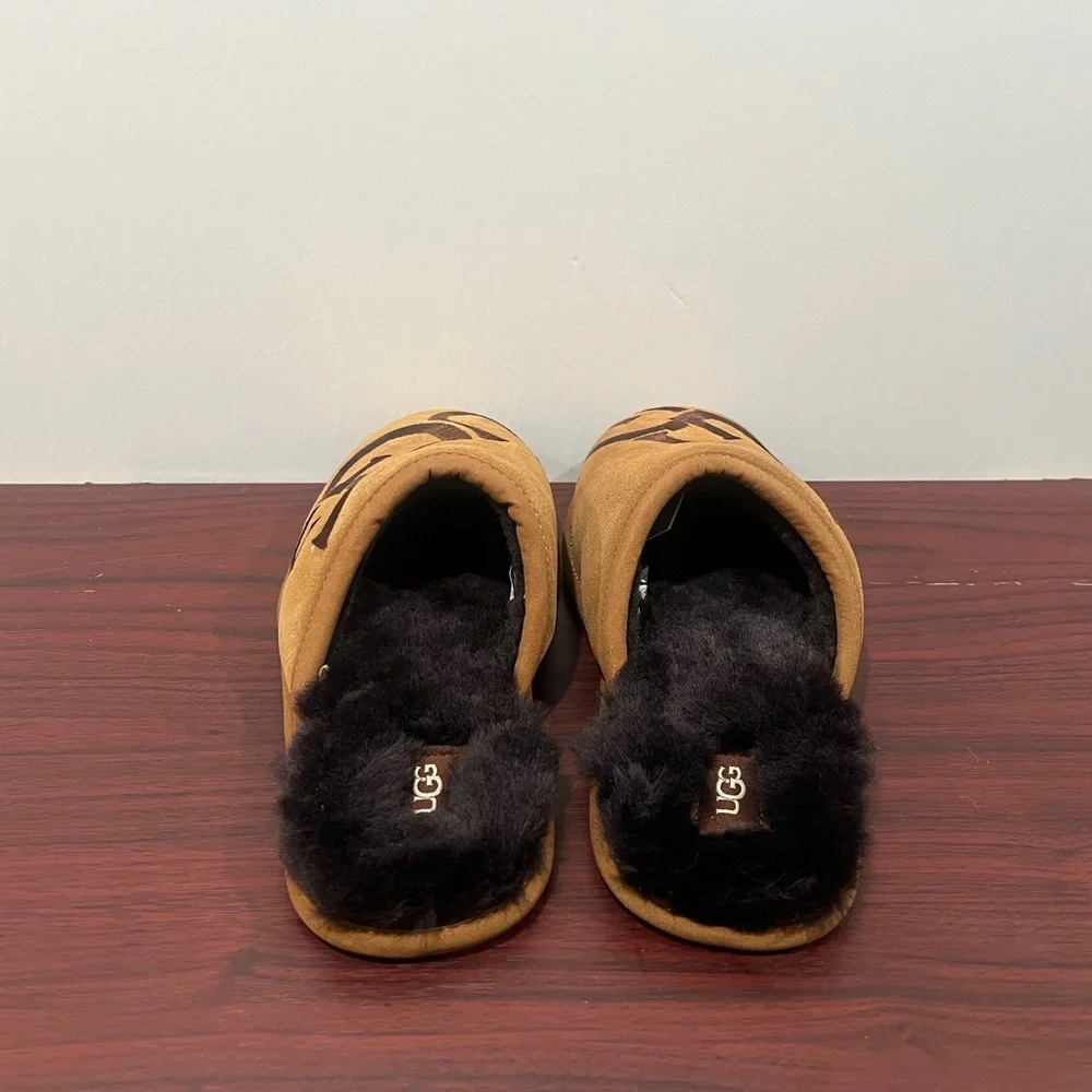 Ugg, Scuff logo Slipper, 1101324, Brown - Picture 4 of 11